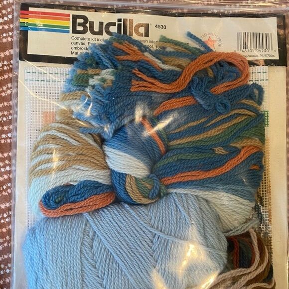 Bucilla Needlepoint Kit Pin Cushion New Yarn Canvas Needle Chart - Picture 5 of 6